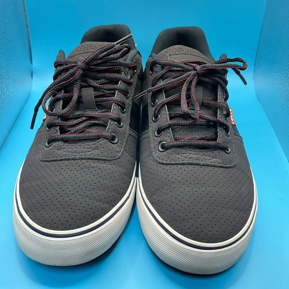 Levis navy color